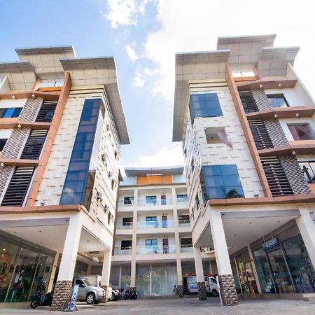 Mca Suites By Hiverooms Cebú Exterior foto